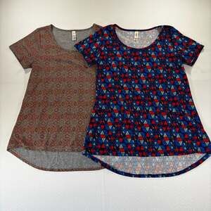 Lot of 2 LuLaRoe Classic Tee XS Women's Short Sleeve Geometric Print Tops